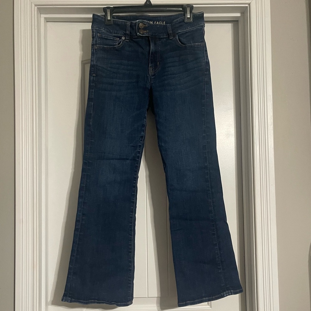 New condition! American Eagle Outfitters Dark Blue Kick Boot Jeans 👖